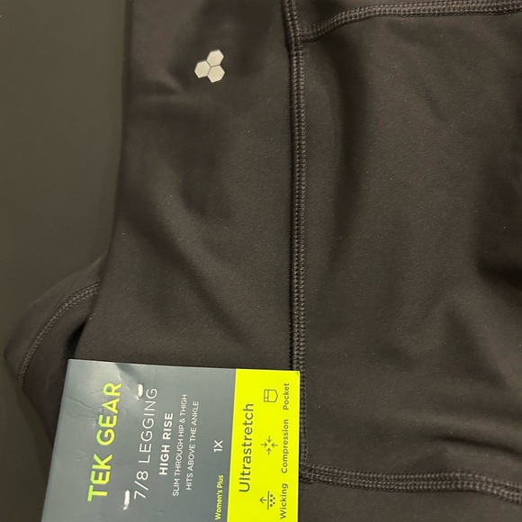 3 Pairs of Black Women's Leggings - Picture 2 of 2